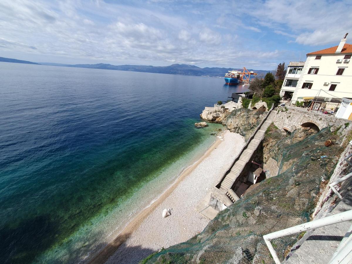 Studio Apartman Meli Rijeka Buitenkant foto